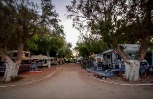 Νέος «συναγερμός» για τουλάχιστον 100 νέα κρούσματα σε παιδικές κατασκηνώσεις