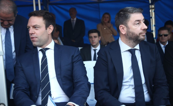 Συνάντηση Κασσελάκη- Ανδρουλάκη στη Βουλή τη Δευτέρα (6/11)