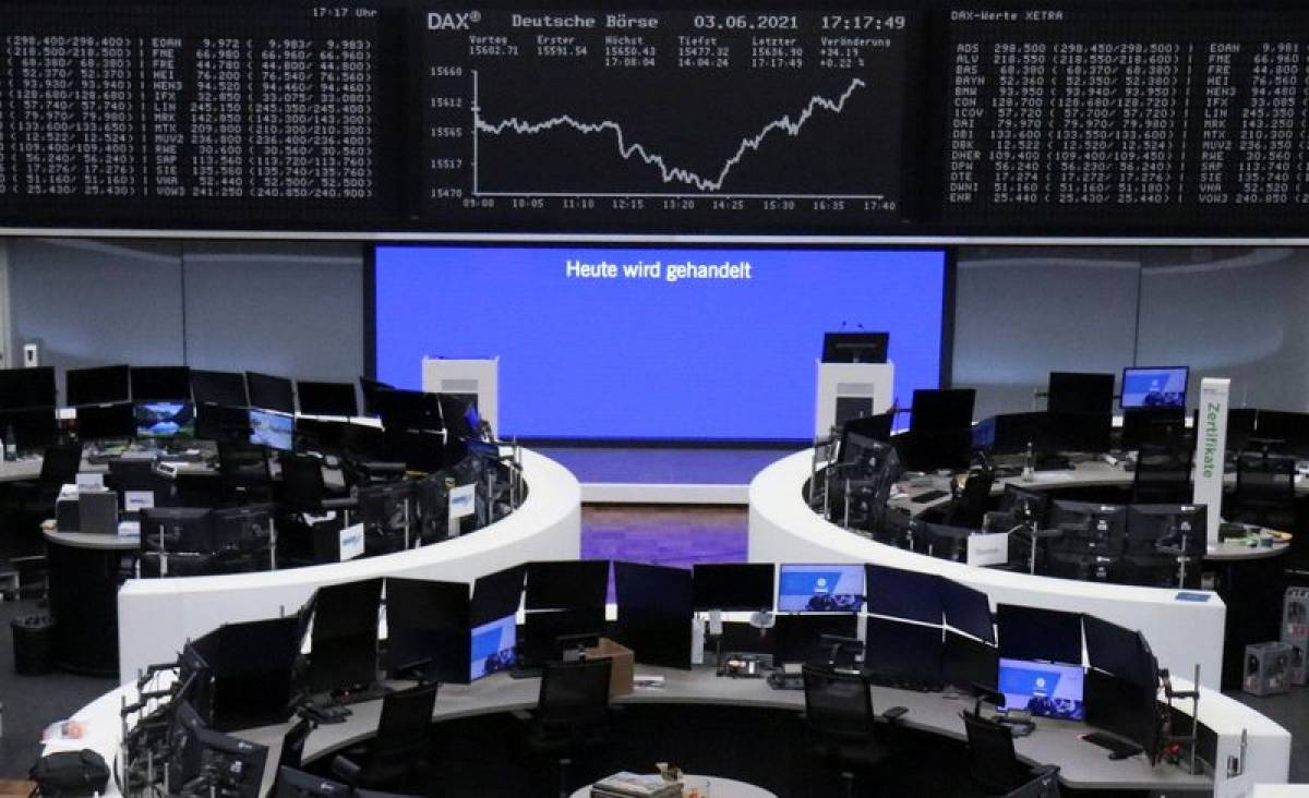 Στάση αναμονής και μικτά πρόσημα στα ευρωπαϊκά χρηματιστήρια