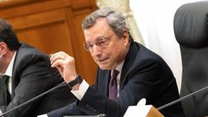 Ιταλία: Αυξήσεις «φωτιά» σε ηλεκτρικό ρεύμα και φυσικό αέριο