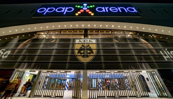 Ολυμπιακός-ΑΕΚ: Μεγάλη ποδοσφαιρική φιέστα στο κατάστημα ΟΠΑΠ στην OPAP Arena