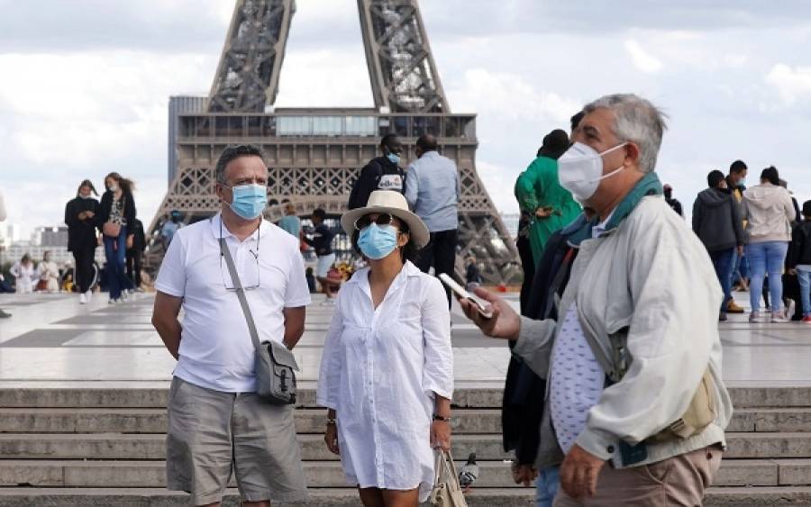 Γαλλία: Άνοδος ρεκόρ στον αριθμό ημερήσιων κρουσμάτων