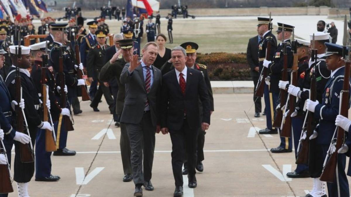 Ανταλλαγή απόψεων Σάναχαν και Ακάρ για τους S-400