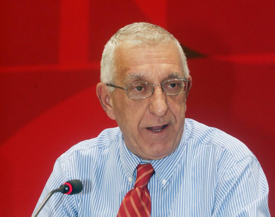 Κακλαμάνης για εμπρηστική επίθεση στην οικία Σιμόπουλου: Ενέργεια επικίνδυνη και βαθύτατα αντιδημοκρατική