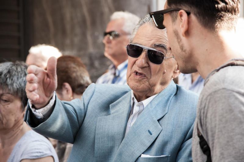 Συντάξεις:Ο χαμένος τα… χάνει όλα–«Τσεκούρι» σε επικουρικές, παράταση σε κύριες