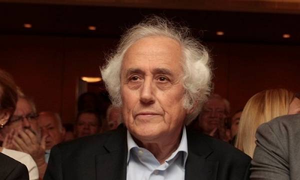 Ορκίστηκε υπηρεσιακός υπουργός Εσωτερικών ο Ρουπακιώτης
