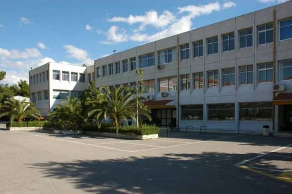 Συνεχίζονται τα περιστατικά «ύποπτων πακέτων» σε πανεπιστημιακά ιδρύματα