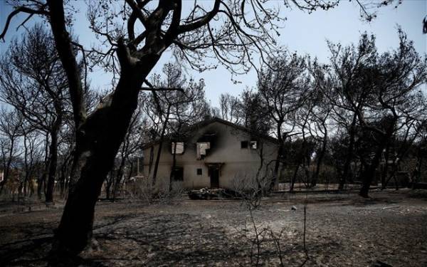 Πόρισμα-καταπέλτης από τους εισαγγελείς για την πυρκαγιά στο Μάτι