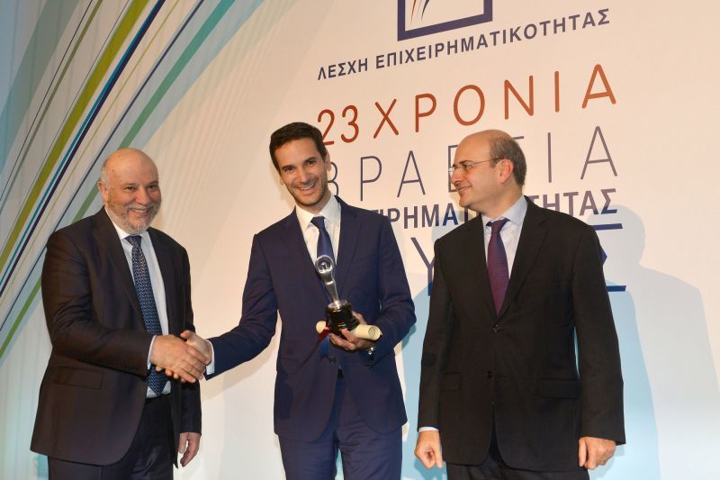 Επιχειρήσεις με σημαντικές επιδόσεις βράβευσε η Λέσχη Επιχειρηματικότητας