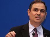 Προτροπές Σαχινίδη για συγχωνεύσεις τραπεζών