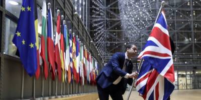 Brexit: Αγωνία για την «επόμενη μέρα» σε Βρετανία και ΕΕ