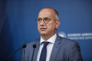 Οικονόμου: Εκλογές το 2023, ίσως και πριν τις Πανελλαδικές