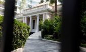 Κυβέρνηση στα πρόθυρα νευρικής κρίσης