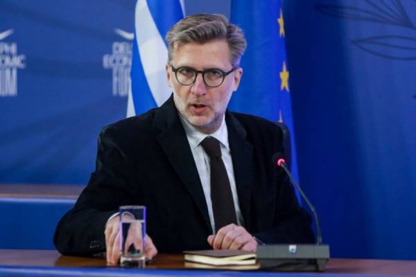 Σκέρτσος: Με εφαρμογή η είσοδος των εμβολιασμένων στα καταστήματα