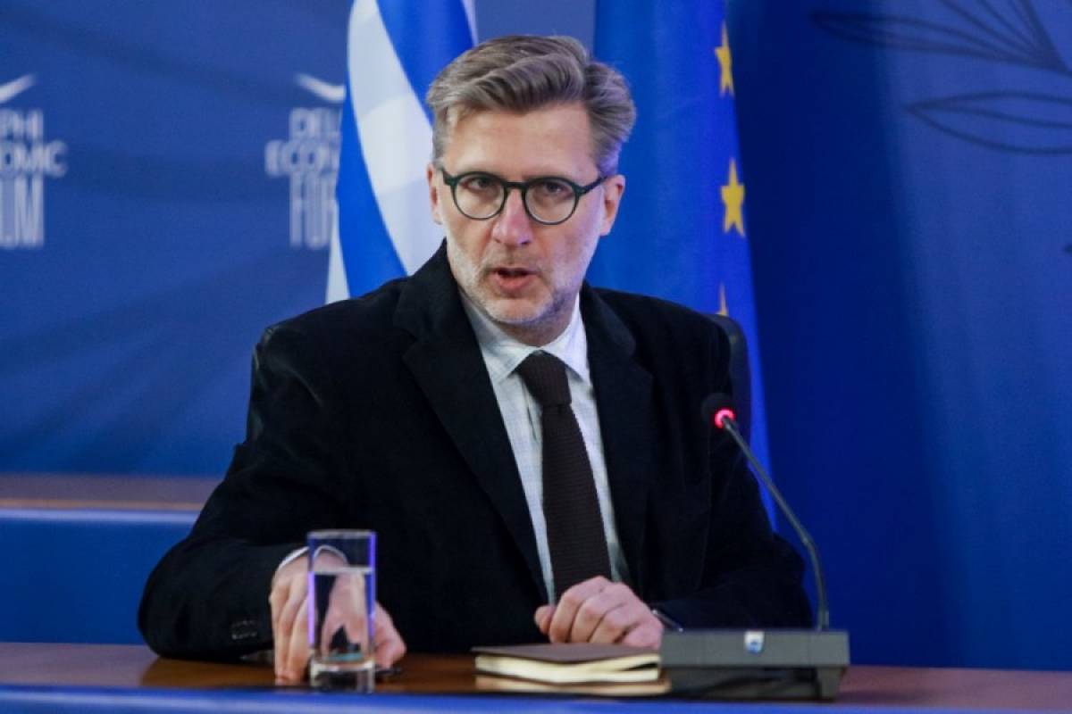 Σκέρτσος: Με εφαρμογή η είσοδος των εμβολιασμένων στα καταστήματα