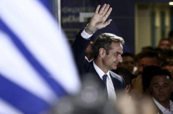 Στις 12:00 η ορκωμοσία της νέας κυβέρνησης