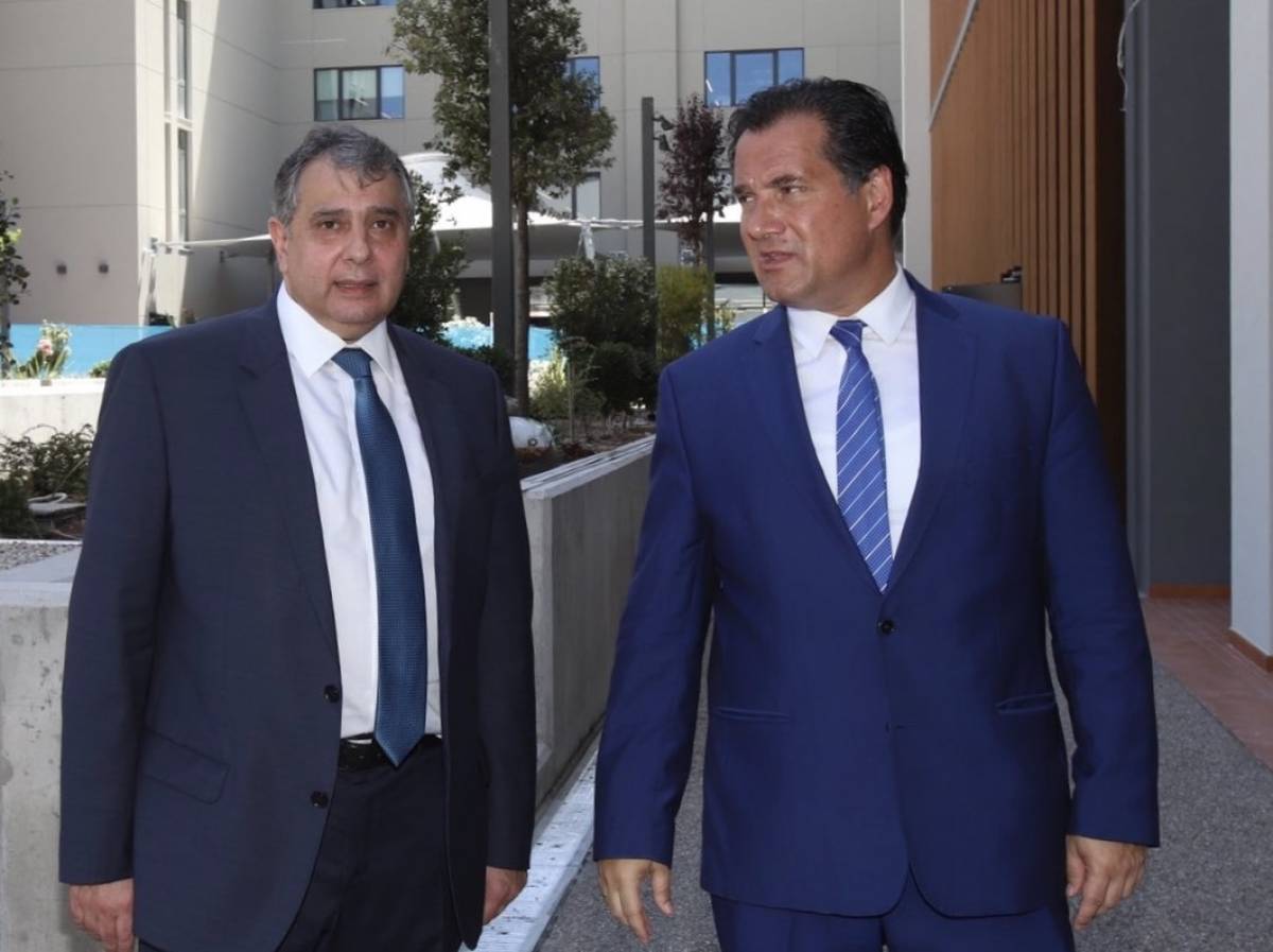 Παρουσία του ΥΠΑΝ τα αποκαλυπτήρια ανδριάντα Κωνσταντίνου Παλαιολόγου στον Πειραιά