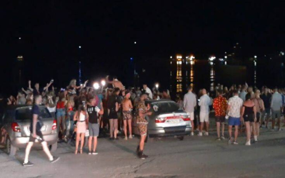 Ζάκυνθος: Νεκρός τουρίστας σε κλαμπ στον Λαγανά- Βρέθηκε στην πισίνα