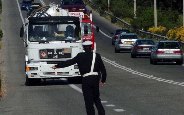 Άρση μέτρων απαγόρευσης κυκλοφορίας φορτηγών Πάσχα και Πρωτομαγιά