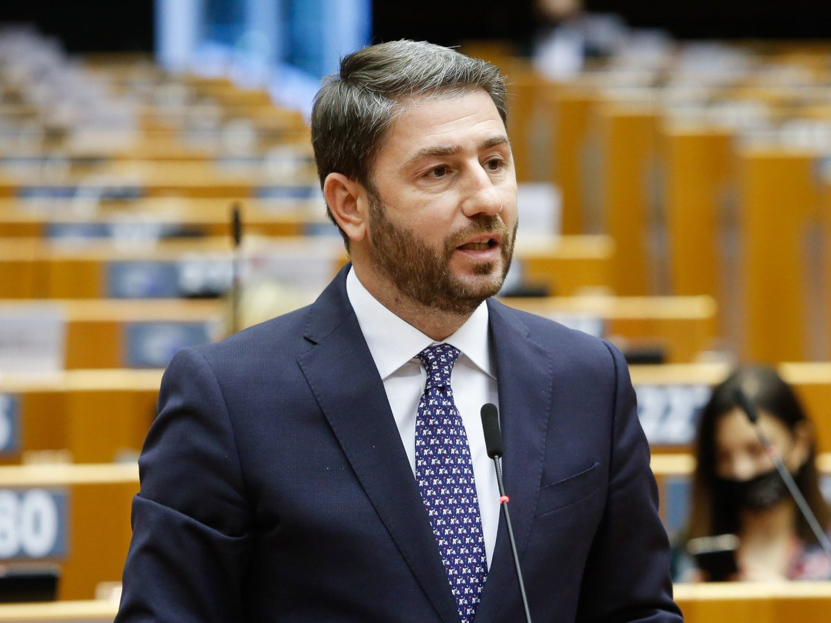 Ανδρουλάκης: Απαραίτητο ένα πρόγραμμα κοινωνικής κατοικίας στην Ελλάδα