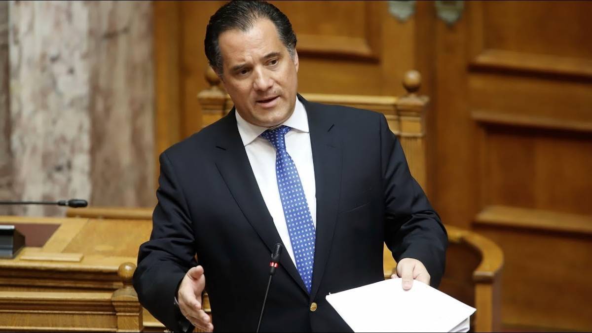 Επεισόδιο Γεωργιάδη-Τζάκρη στη Βουλή-Η Pitsos και οι... χαρακτηρισμοί