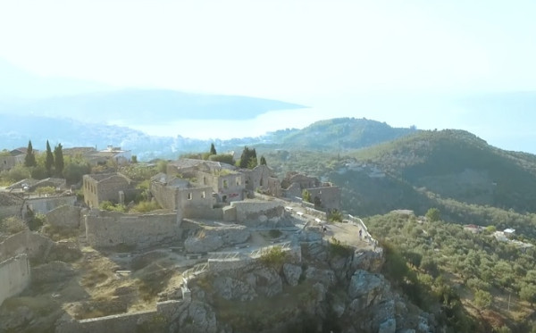 Ο Μητσοτάκης στα χωριά της ελληνικής μειονότητας στην Αλβανία, για πρώτη φορά μετά τον… Μητσοτάκη