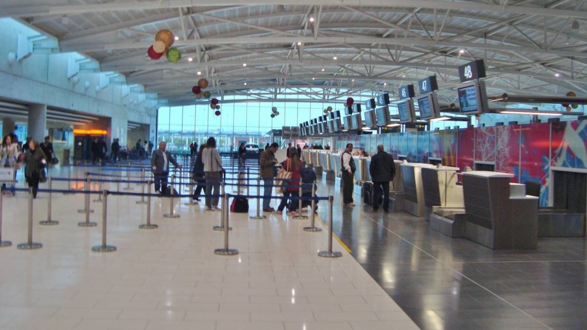 Κύπρος: Ταξιδιωτικές οδηγίες λόγω κορονοϊού- Τι προβλέπει για τους Έλληνες