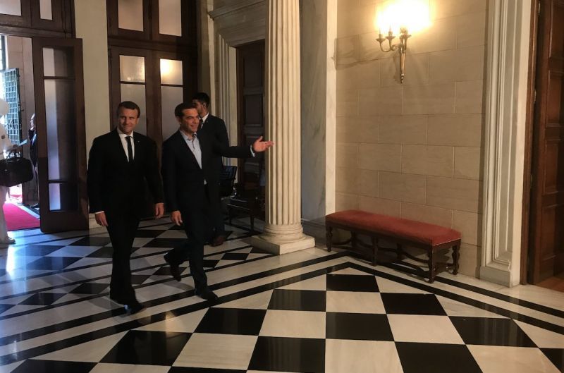 Τσίπρας-Μακρόν:Η σημασία του τέλους της κρίσης και η αναγέννηση της ΕΕ