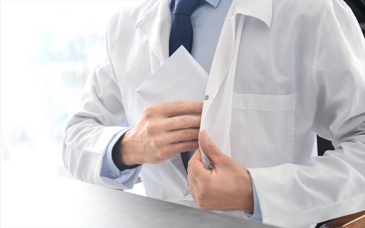 Συνελήφθη γυναικολόγος σε νοσοκομείο της Αττικής για «φακελάκι»