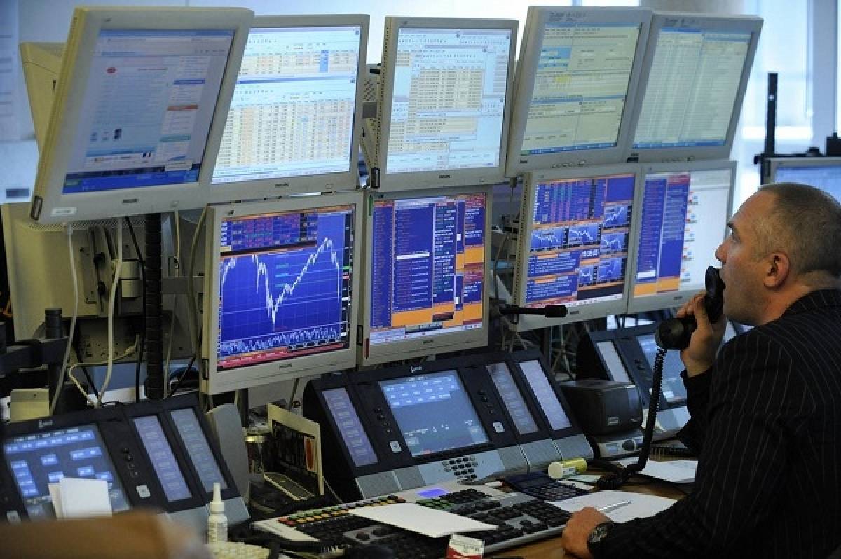 Νέο «βύθισμα» για τις ευρωαγορές παρά τα οικονομικά πακέτα ενίσχυσης