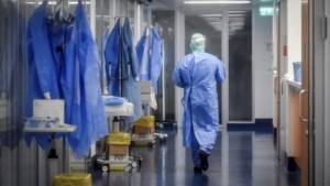 Κορονοϊός-Ελλάδα: 85 θάνατοι και 3.689 νέα κρούσματα- 670 διασωληνωμένοι