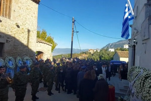 Σε κλίμα οδύνης το τελευταίο αντίο στον επισμηναγό Επαμεινώνδα Κωστέα