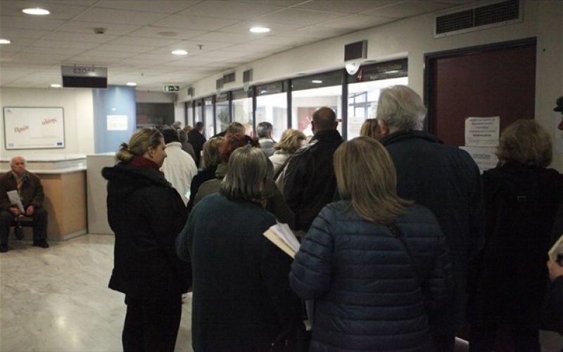 Αυξήθηκαν ξανά τα νέα ληξιπρόθεσμα στο Δημόσιο- Απάντηση με κατασχέσεις