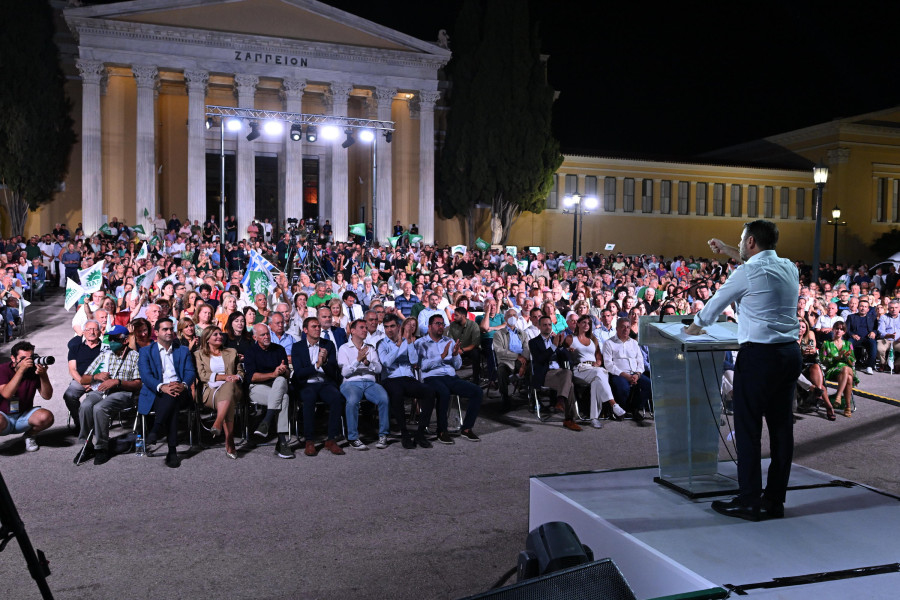 «Στοίχημα» Ανδρουλάκη για προσπέραση στον ΣΥΡΙΖΑ και «προοδευτική διακυβέρνηση»