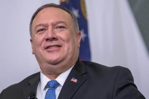 Σχολιαστής του Fox News είναι πλέον ο Μάικ Πομπέο