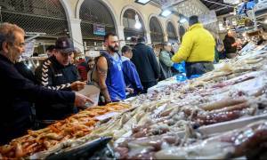Καθαρά Δευτέρα: Ποια καταστήματα και τι ώρες θα λειτουργήσουν