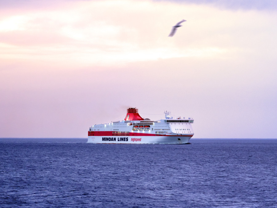 MINOAN LINES: Διακοπές τον Ιούνιο στην Κρήτη &amp; τη Μήλο με μοναδικές προσφορές