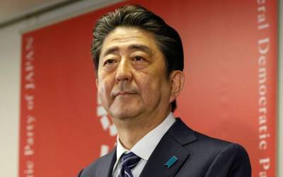 Άμπε: Οι Ιάπωνες πολίτες θέλουν την αναθεώρηση του Συντάγματος