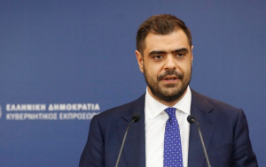 Μαρινάκης σε Ανδρουλάκη: «Μην ξεχνά τον θεσμικό ρόλο του»