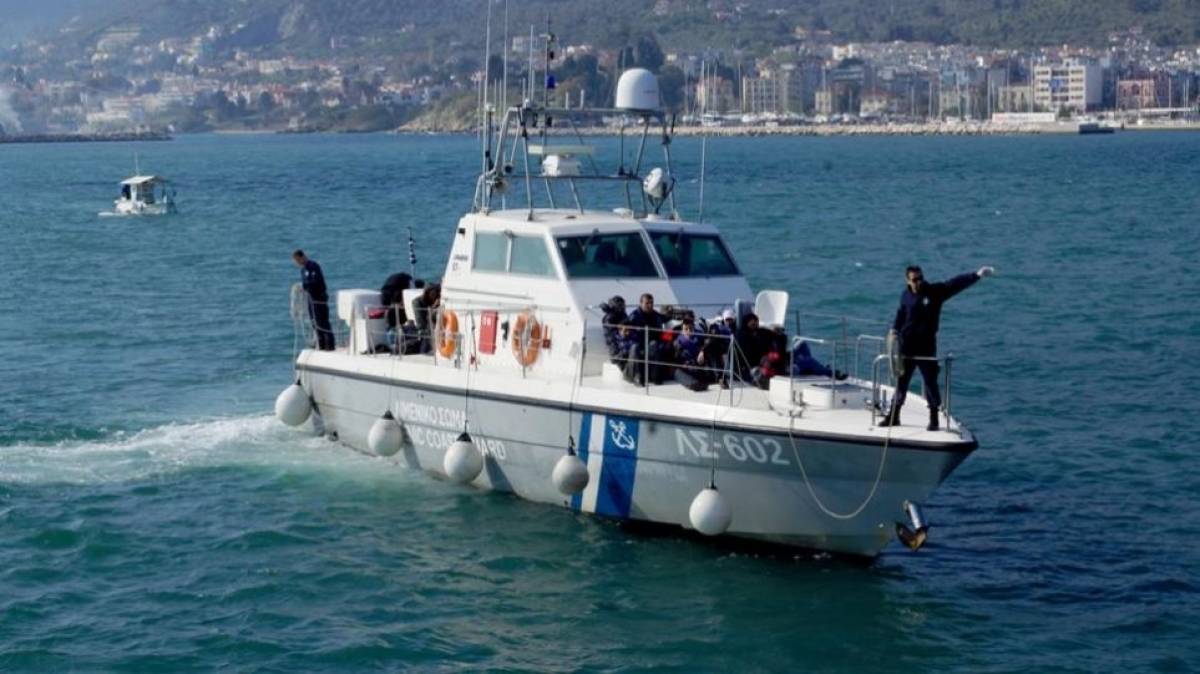 Διάσωση 42 μεταναστών στη Χίο