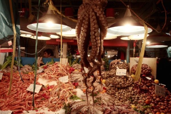 ΕΣΕΕ:Διευκρινίσεις προς εμπόρους για τη λειτουργία της αγοράς την Κ.Δευτέρα
