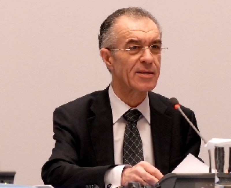 Ράπανος: Σταματήστε την επίθεση στις τράπεζες
