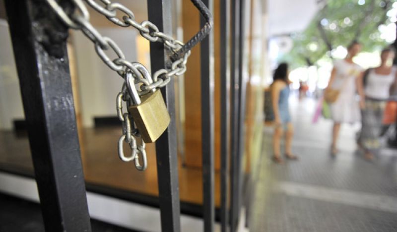 ΕΣΕΕ: Βρείτε λύση άμεσα, τα λουκέτα καραδοκούν