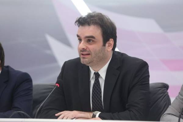 Πιερρακάκης: Πότε θα είναι έτοιμες οι νέες ταυτότητες