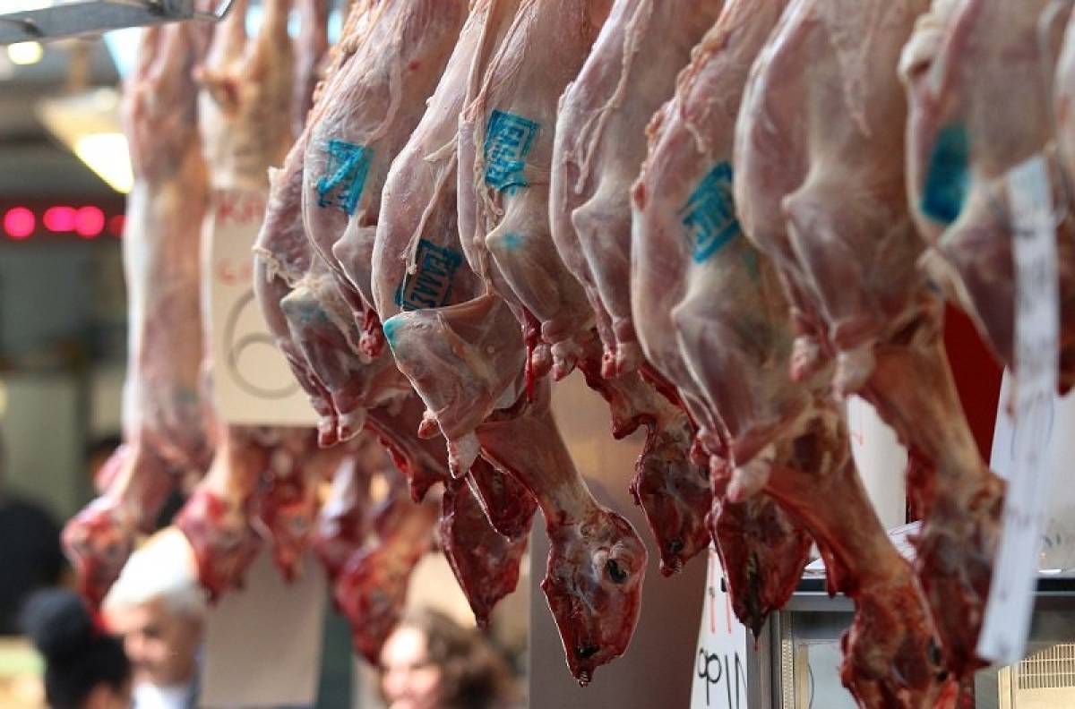 Η Γενική Γραμματεία Καταναλωτή για τιμές σε αρνί-καύσιμα το Πάσχα