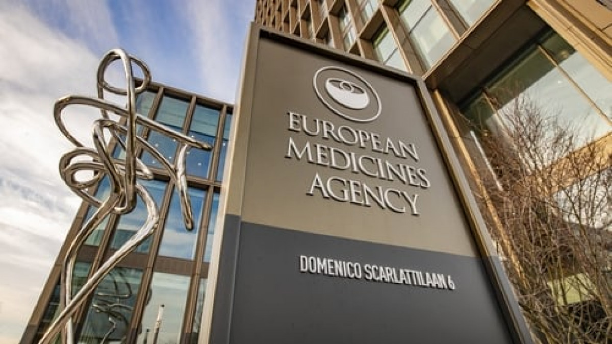 EMA: Αξιολογεί εμβόλιο κορονοϊού Pfizer για παιδιά 6 μηνών-4 ετών