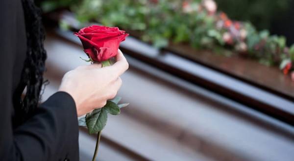 Έβρος: Πήγε να γίνει κηδεία... με λάθος νεκρό στο φέρετρο