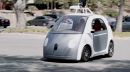 Ποιος θα κάνει βόλτα με τα ρομποτικά αυτοκίνητα της Google;