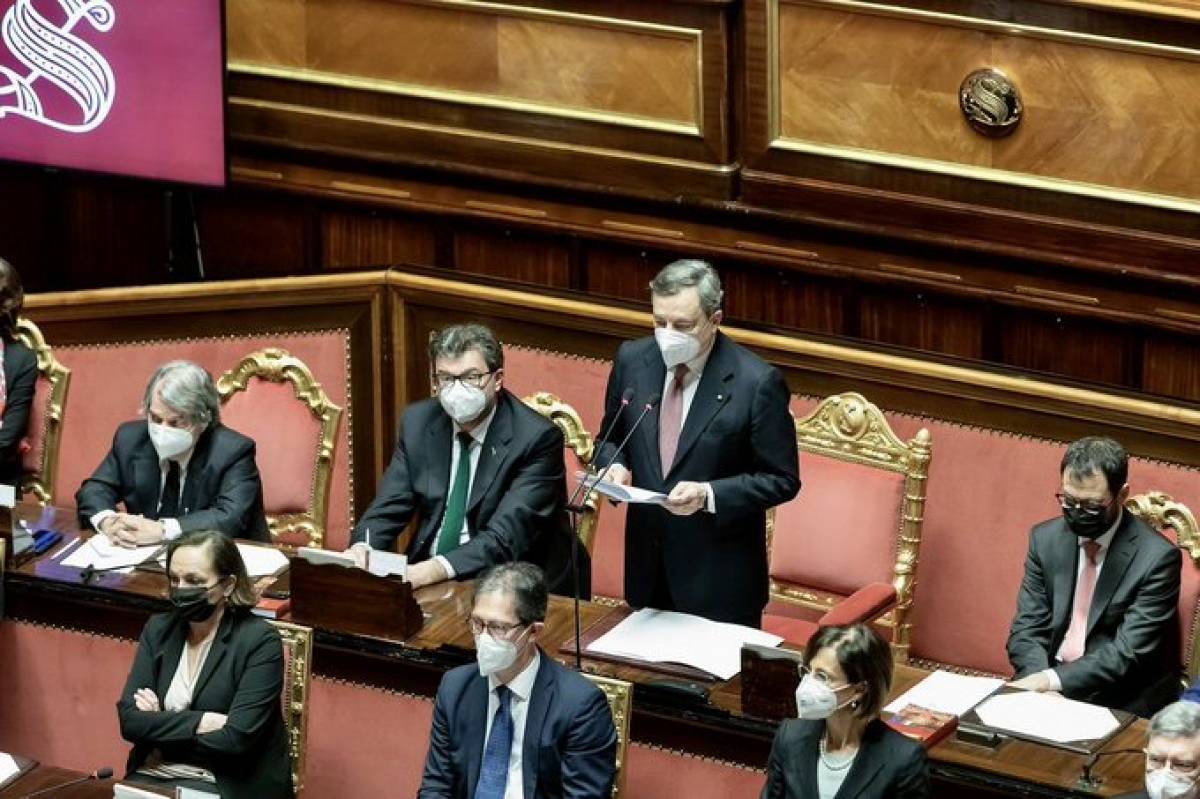 Ντράγκι: Η ΕΕ χρειάζεται κοινό προϋπολογισμό για καταπολέμηση της ύφεσης