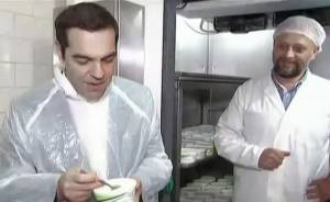 Πάντα το έβρισκε καλό το γιαούρτι ο Πρωθυπουργός…
